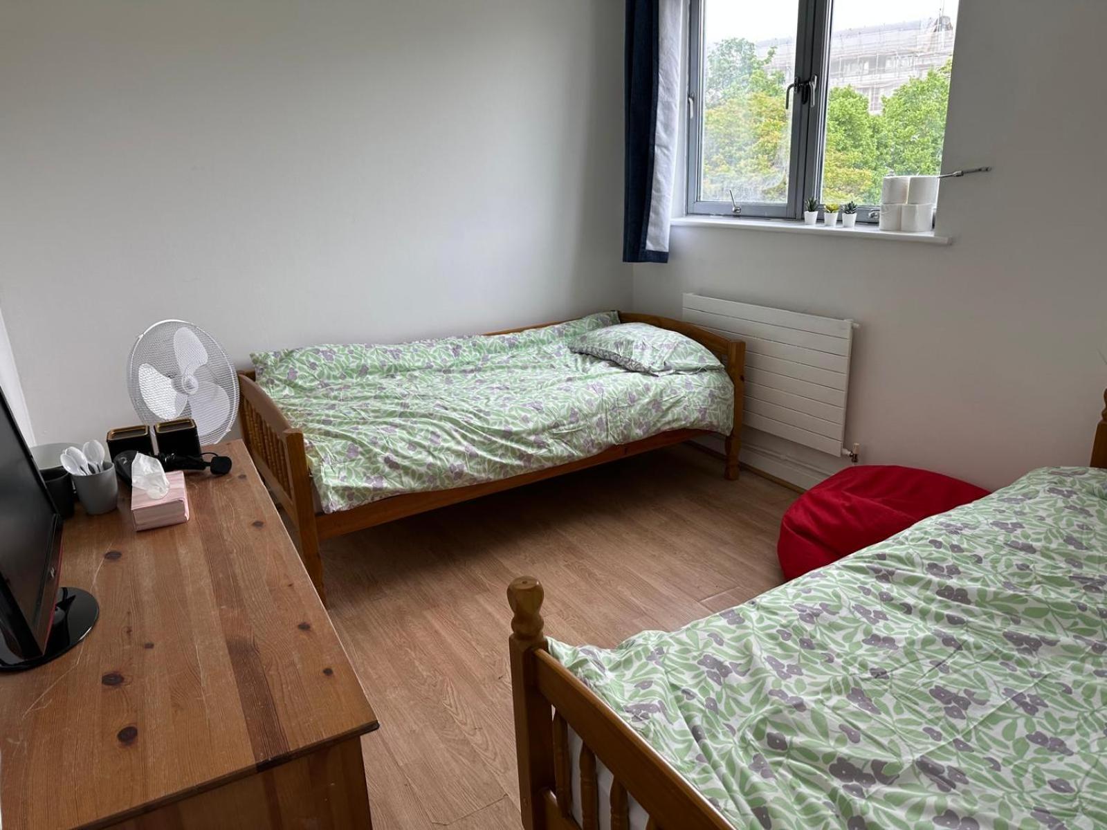 Newbury3 Apartment Лондон Екстериор снимка